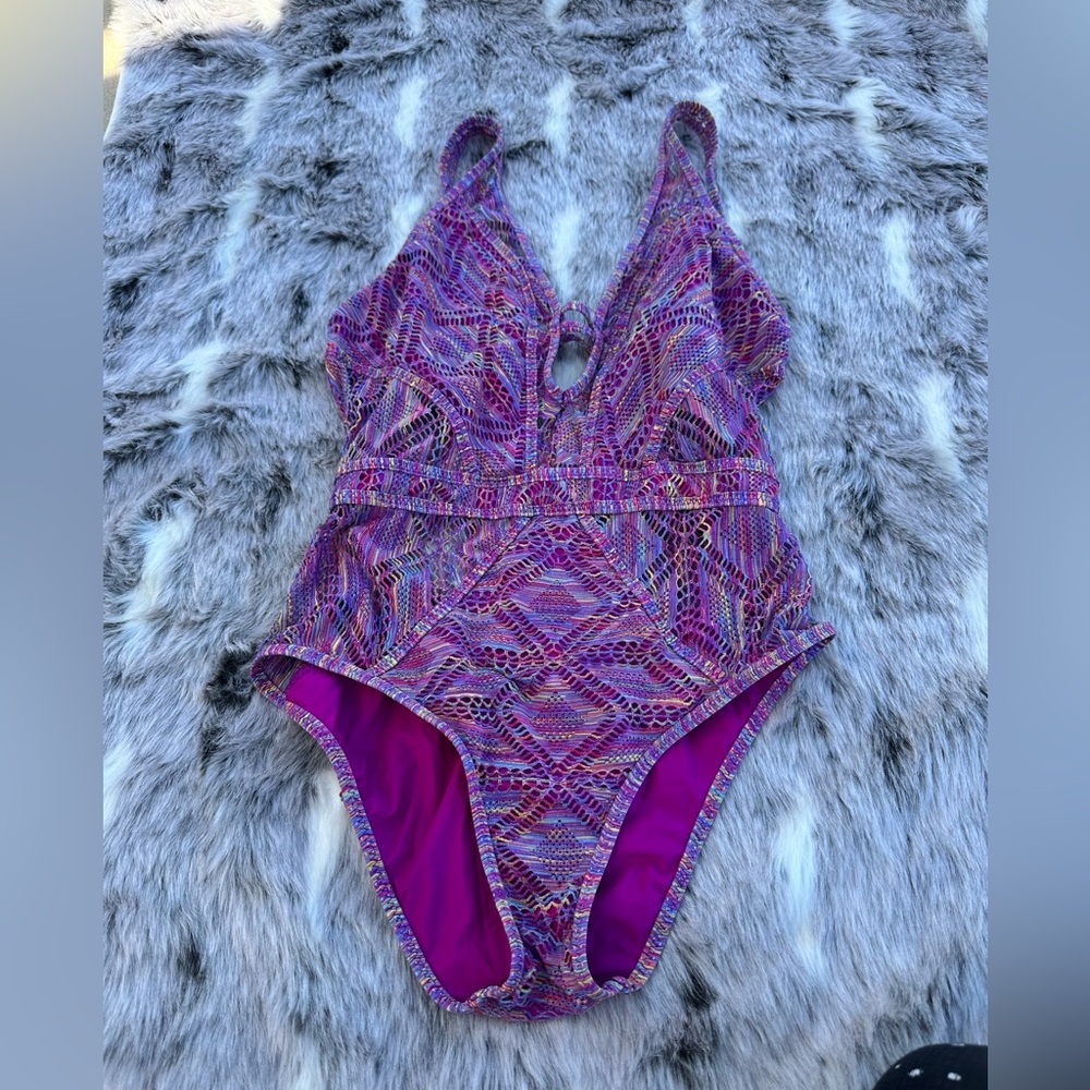 Becca swim one piece mosaic crotchet bathing suit sz Small - Picture 4 of 7